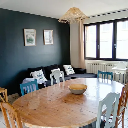 Holiday home L'echappee Belle *